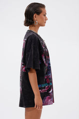 CYBERTRONICS OVERSIZED GRAPHIC TEE