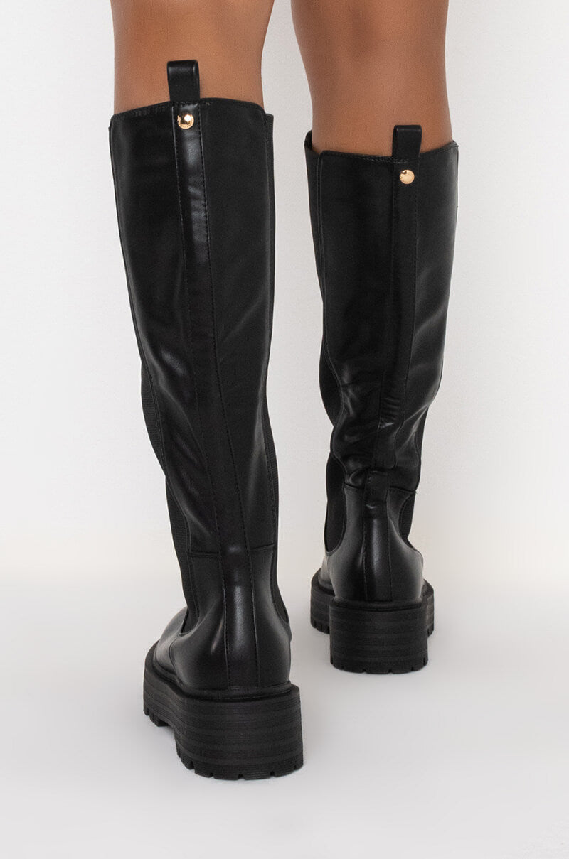 AZALEA WANG CAN'T RAIN ON ME FLATFORM BOOT IN BLACK