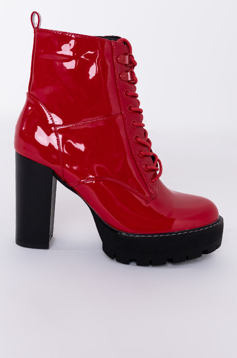 AZALEA WANG CHUNKY HEEL LACE UP BOOTIE