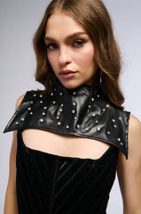 BEYOND ALL EMBELLISHED COLLAR